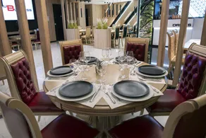 Family Hotel Business Club - Restaurante