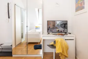 Newly Refurbished Studio Near City Center - Værelse