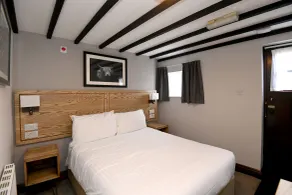 Swan, Thatcham by Marston's Inns - Room