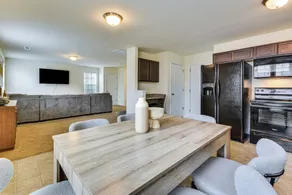 4 Mi to Hospital & Dtwn Greensboro: Spacious Home - Interiør