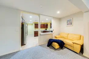 9 Mi to Birch Bay: Duplex w/ Mt Baker Views! - Interiör
