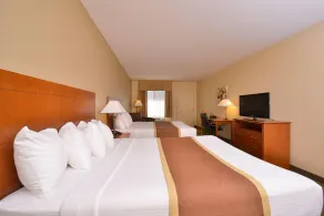 Quality Inn & Suites Williamsport - Room