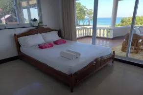 Seven Waves Beachfront Residence - La Union - Zimmer