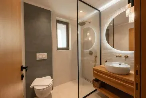 Trinity Design Suites - Bad