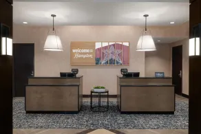 Hampton Inn & Suites Roanoke-Downtown - Reception