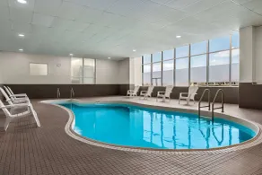 Ramada By Wyndham Niagara Falls near the Falls - Pool