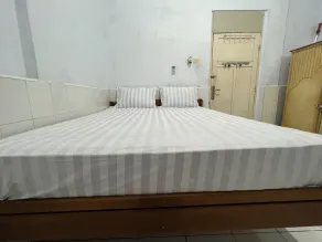 Hotel O Oma Homestay - Værelse