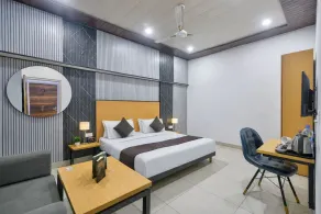 Hotel Downtown by Quadis - Sector 15 Noida - Rom