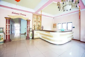 Riverside Hotel - Recepción