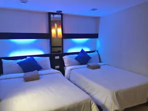 Royale Tagaytay B&B - Habitación