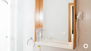 Center Hotels Skjaldbreid - Bathroom