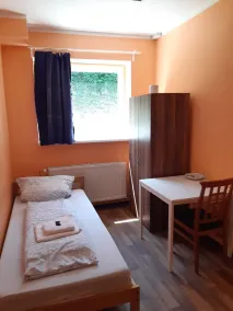 2-Rent Group Hostel Rooms&Apartments TUB19A - Room