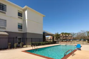 La Quinta by Wyndham Houma - Piscine