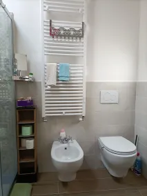 Casale I Calanchi Gubbio  - Badezimmer