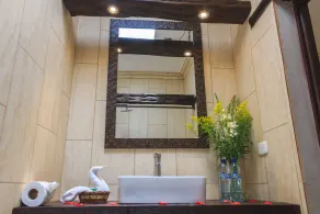 Casa Mia Hotel - Bathroom