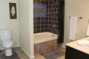 Pipestem Spa Event Center and Mountain Chalets - Bagno