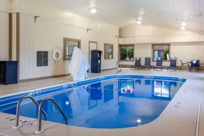 Best Western Dutch Valley Inn - Pool
