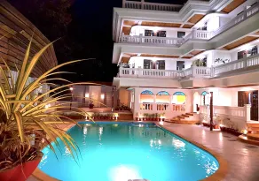 Ziva Suites - A Botique Hotel - Piscina