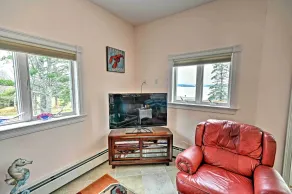 Oceanfront Sullivan Cottage On 6 Acres W/Kayak! - Interiør