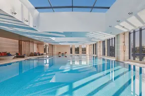 Hilton Shanghai Fengxian - Piscina