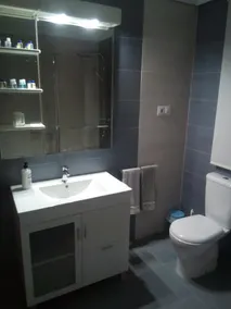Excelente Piso a 5 minutos del Casco Histórico - Bagno