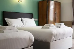 Talbot Hotel - Chambre