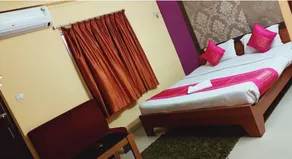 HOTEL PUSHPA A Berries Group of Hotels - Room