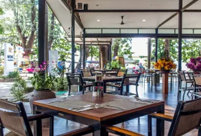 Nai Yang Beach Resort - Restaurant
