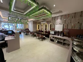 Zip by Spree Hotels R Group - Near Coaching Hub & Oxy Park - Restaurant
