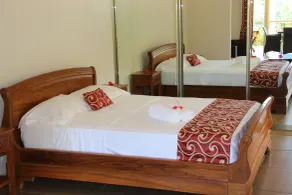 Summer Self Catering - Camera