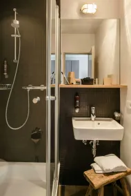 Bold Hotel Frankfurt Messe - Baño