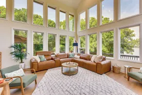 Hot Tub, Dock, Game Room! Stunning Lake Wylie Home - Interiör