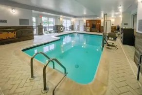 Fairfield Inn by Marriott Hazleton - Piscine