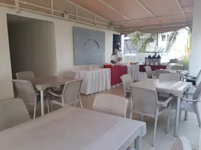 Mintaka Hotel + Lounge - Restaurant