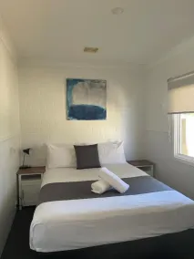 Busselton Jetty Chalets - Room