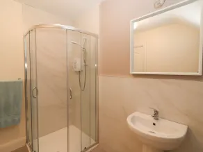 20 Lighthouse Village - Bathroom