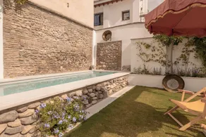 Monumental Hotel Yanguas Nazari Palace - Pool