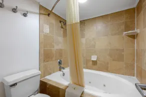 Quality Inn Athens I-65 - Huntsville Area West - Salle de bain
