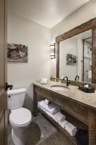 Glacier International Lodge - Salle de bain