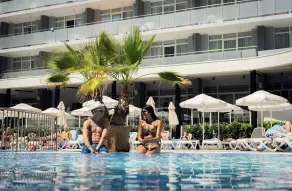 PERLA TUI SUNEO Adults only Hotel - Pool