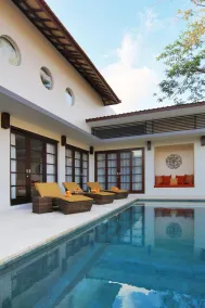 Destiny Villas and Residence - Pool