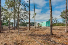 7 Mi to Keaton Beach: Peaceful Perry Gem! - Interior
