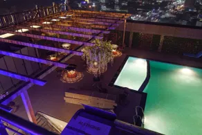 Hotel Clarks Premier ,Kota - Pool