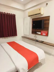 Hotel Prayosha - Camera