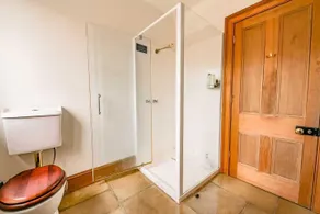 StayAU Breathtaking Panoramic Views Aurora Sauna - Baño