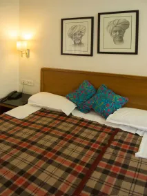 Atithi Guest House - Room