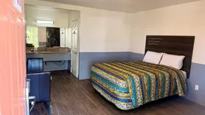 La Rosa Motel - Room