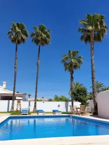 ZENIA HOSTEL - Pool