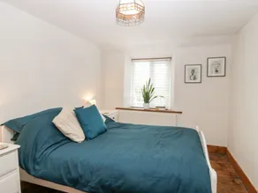 Riverside 67 Dorchester Road - Room