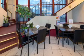 Econo Lodge - Lobby